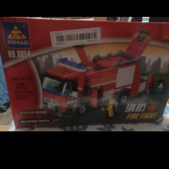 Fire Fighting Building Blocks Set - Picture 6 of 6